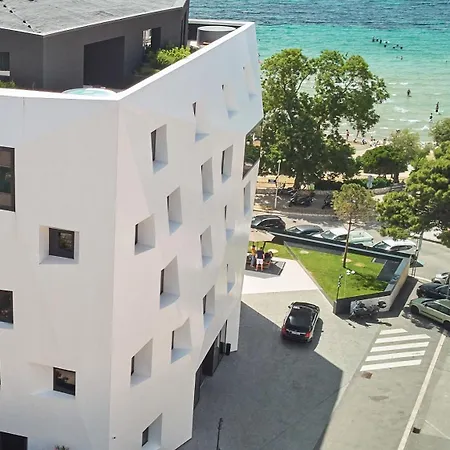 Briig Boutique Hotel 4*