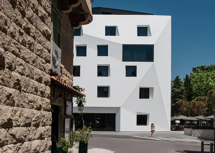 Hotel Briig Boutique 4*